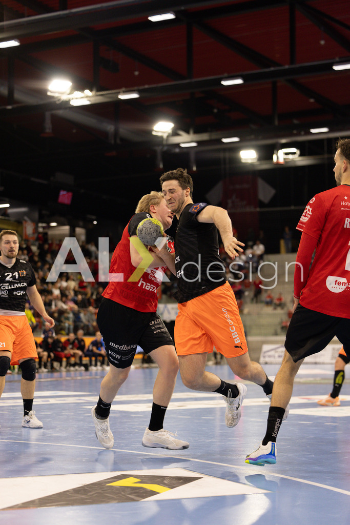 Handballen I Herren I Saison 2025-2026 I Quickline Handball League 2026 | Men I 18. Spieltag I Pfade Winterthur - Kadetten Schaffhausen I 20.12.2025 | 4 Lukas Saueressig (Kadetten Schaffhausen) - Rückraum mitte - Realisiert mit Pictrs.com