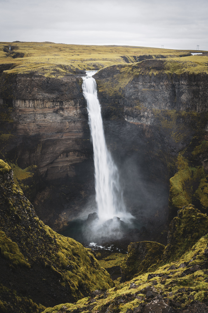 Iceland_Háifoss | Zentraler Blick auf den Háifoss in Island. - Realisiert mit Pictrs.com