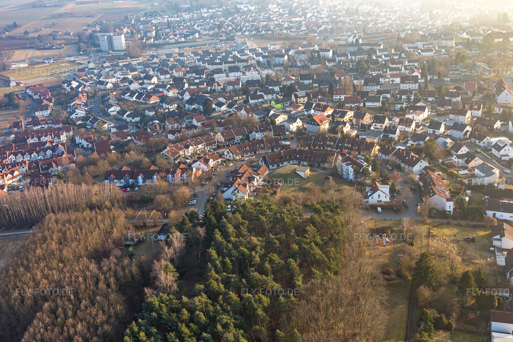Luftbild: Weimarer Straße in Ober-Ramstadt im Bundesland Hessen in Deutschland. Foto: IMG_096857.jpg vom 15.02.2017 durch Werner Riehm/FLY-FOTO.de