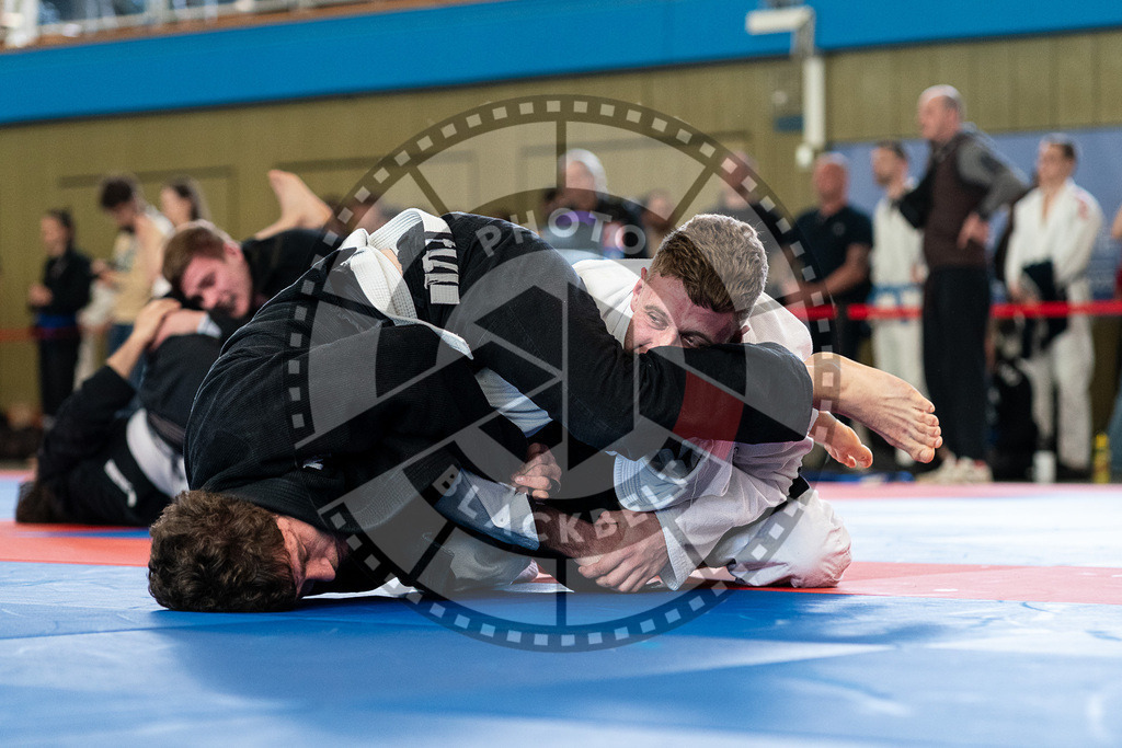 20250510PBB1217 | Athletes compete during the JJLG Berlin Open Jiu-Jitsu Championship on May 10, 2025 in Berlin, Germany. © Chiara Dazi / photoblackbelt