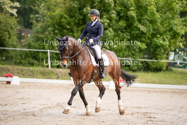 Bad_Meinberg_07855 | saradresslerfotografie - Realisiert mit Pictrs.com