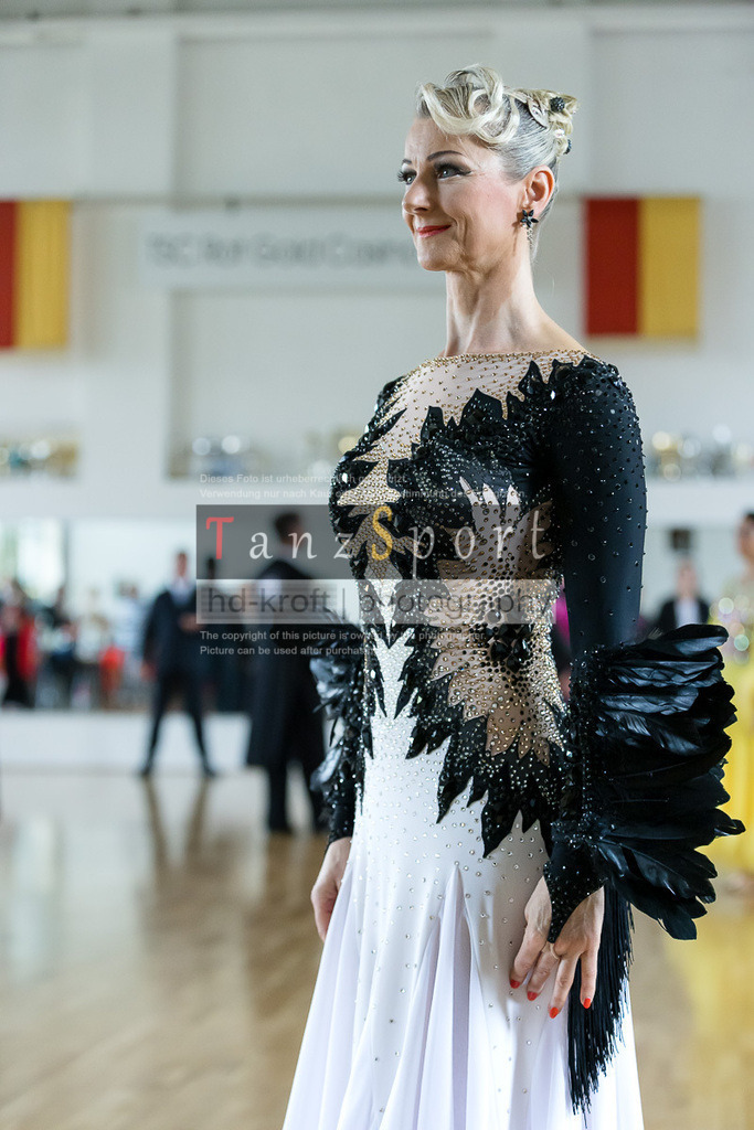 20240525_RL-Masters3-Std_5689 | Tanzsportbilder, Standardtanz, Lateintanz, WDSF, DTV, LTVB, dancecomp, goc, hessen tanzt, blaues band der spree, walzer, tango, wiener walzer, slowfox, quickstepp, samba, rumba, cha-cha-cha, paso doble. jive, hd-kroft photography, turniertanzsport