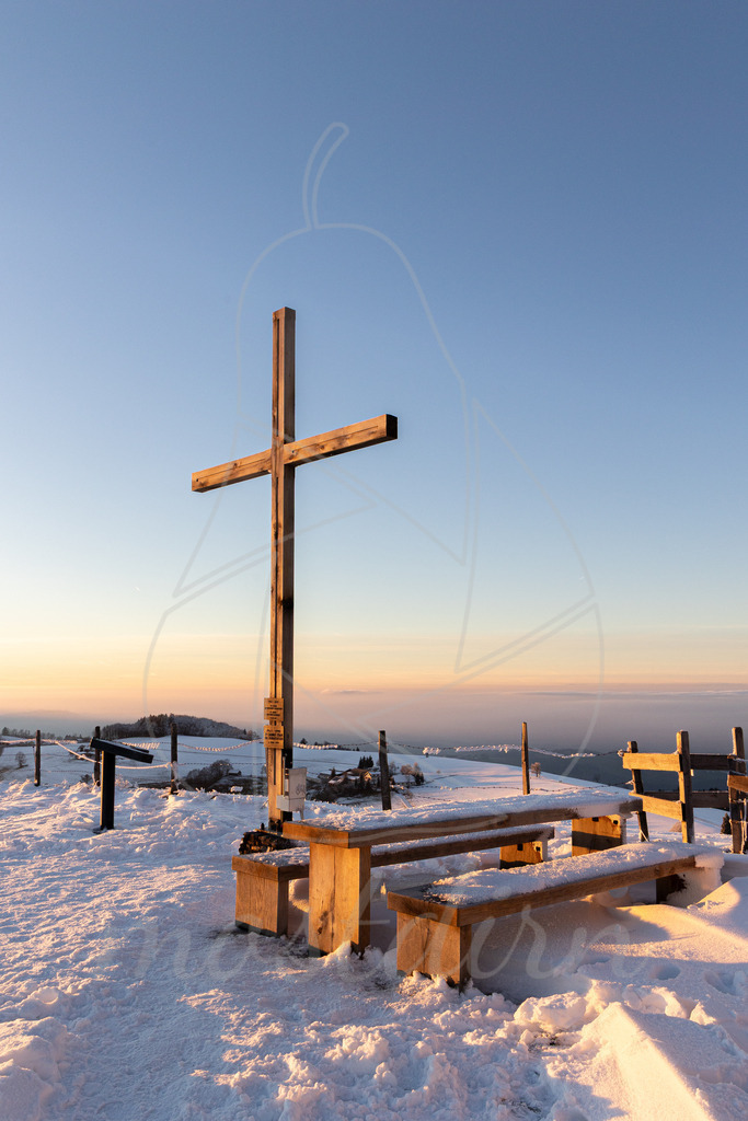 Winter am Hochkogelberg Gipfel | Ihre Fotografin im Lungau, ihre Fotografin im Mostviertel, Wandbilder Onlineshop, Imagefotos für Ihr Unternehmen,  - Realisiert mit Pictrs.com