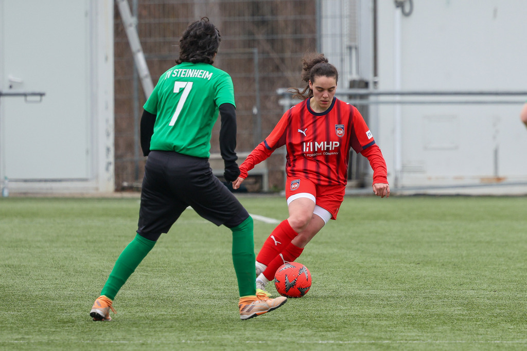 20260315-FCH-Steinheim_040 | 1.FC Heidenheim 1846 II vs. TV Steinheim, Fußball, Frauen, Bezirksliga, 2025/2026, 12. Spieltag, 15.03.2026 in Heidenheim, Kunstrasen b. Voith-Arena West(Foto: Michael Bulling) - Realisiert mit Pictrs.com