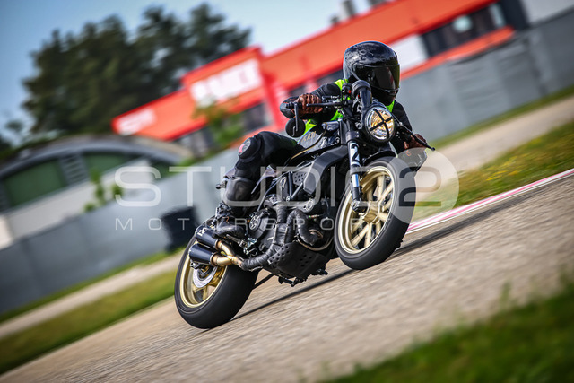 0213-250503_DCB-010_213 | Deine Full-Service-Agentur für ✔️Videoproduktionen und ✔️Motorsportfotografie Jetzt Angebot anfragen!