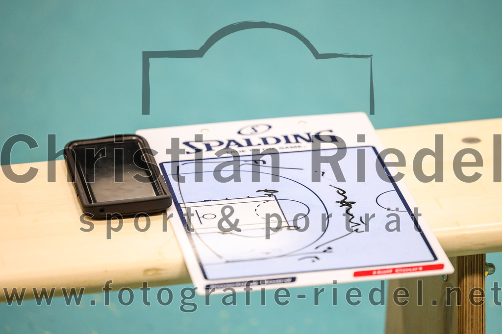 2022-12-03_016_TSV_Vaterstetten_gegen_TG_Landshut | Vaterstetten, Deutschland, 03.12.2022:
Basketball, Bayernliga Herren Südost 2022 / 2023, 7. Spieltag, TSV Vaterstetten gegen TG Landshut, Endergebnis: 71:78

Foto: Christian Riedel / fotografie-riedel.net