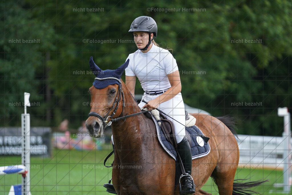 20240706-FAH06400 | Grafing Turnierfotos, Reitverein Ebersberg, Turnierfotografen Bayern, reitsportbilder, Pferdefotograf, reitsportfotograf, Sportbilder, Reitsportfotografie, Fotoagentur Herrmann, Turnierfotograf