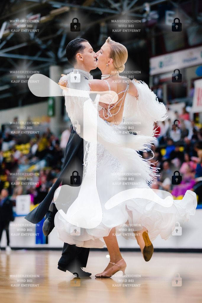 Hessen Tanzt WDSF International Open Standard 38th (55) Fabian Krebs _ Antonia Buschak (TTC Gelb-Weiss im Post-SV Hannover)-2025-05-17-9233 | Webshop for digital downloads and prints of dance sport, event & show photographer Julian Link - Realisiert mit Pictrs.com