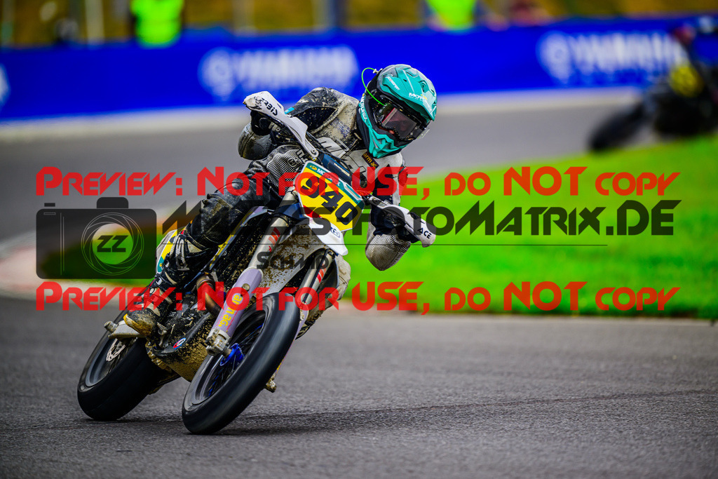 MaZZes_FotoMatrix_240609_6007705_8396 | SWISS S1