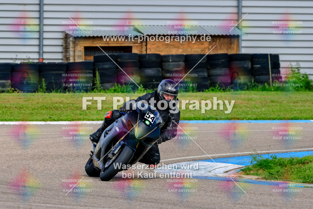 MotoTeam-8312 | Hier findet Ihr Bilder von Touristenfahrten auf der Nürburgring Nordschleife oder von anderen Veranstaltungen die ich besucht habe. Viel Spass beim Durch Schauen 