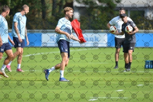 RGE_0421 | Hertha BSC, 2.Bundesliga, Herren, Fußball, Training auf dem Schenckendorffplatz, Dienstag 15.09. 2026, Saison 2026/27,  Marton Dardai ( Hertha BSC ), Fotograf: Ralf Gebhardt - Realisiert mit Pictrs.com