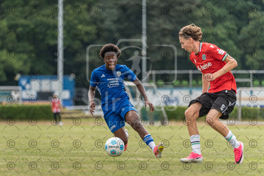 _DSC8089 | Professionelle Fußball- und Sportfotografie. Spielbilder online ansehen und kaufen – Einzelbilder oder komplette Galerien in hoher Qualität. - Realisiert mit Pictrs.com