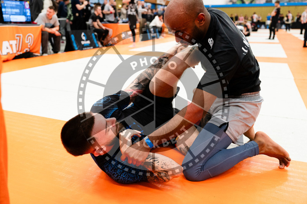 20251122PBB14138 | Athletes compete during the Grappling Industries Berlin Jiu-Jitsu and Grappling Championship, on November 22, 2025 in Berlin, Germany. © photoblackbelt