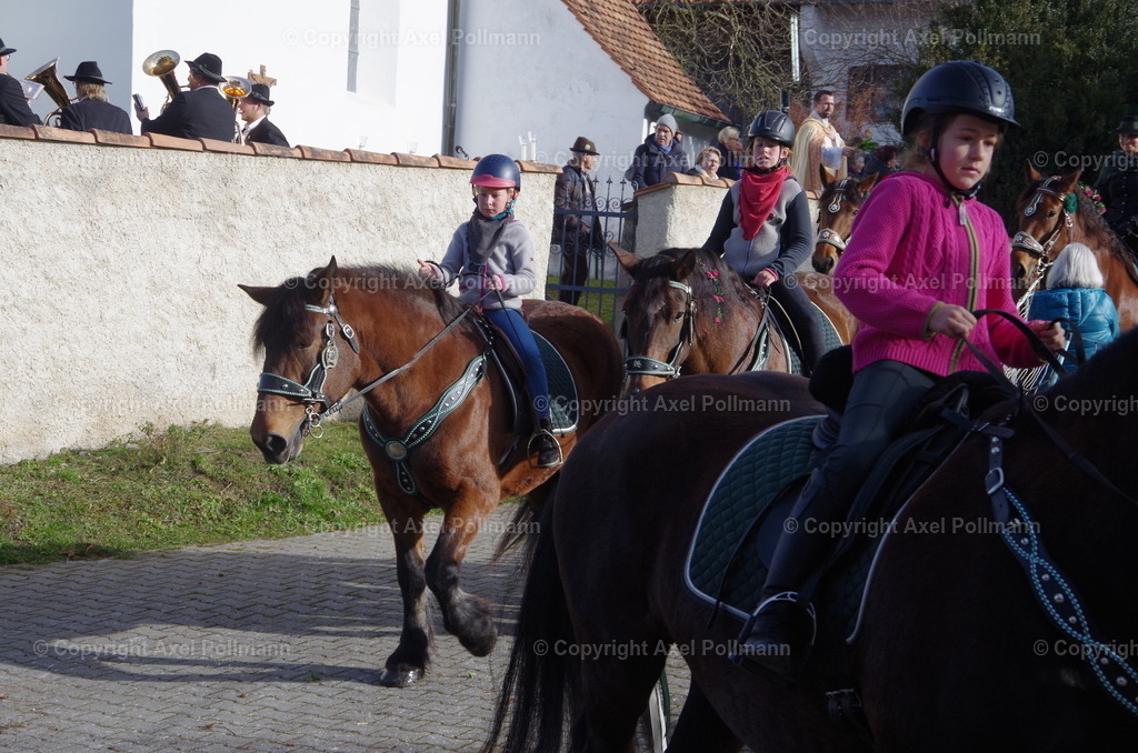 IMGP1085 | fotografiert von Axel PollmannLeonhardi Wallfahrt Benediktbeuern und Murnau, Fronleichnam, Fasching, Landschaft im Loisachtal und Benediktbeuern  - Realisiert mit Pictrs.com