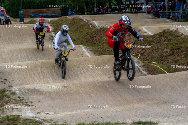 BayBMX2026-05639 | Fotogalerie von Thomas Dettweiler mit Eventbildern und lizenzfreien Fotos. Perfekt als Wandbild, für Büro, Website oder private Nutzung. - Realisiert mit Pictrs.com