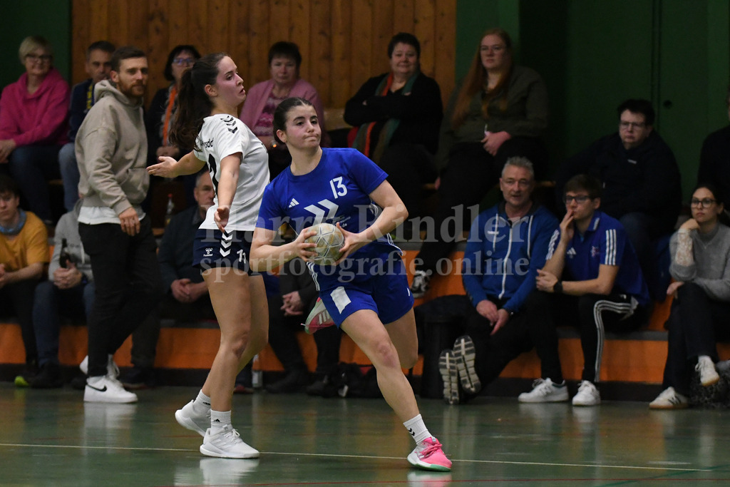 SSG Metten : TSV Indersdorf   | Krizanac, Elena (SSG Metten Damen) - Realisiert mit Pictrs.com