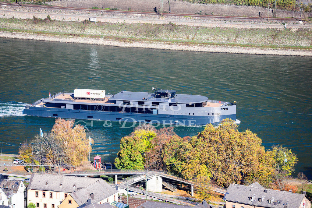 Oceandiva Nova-8662 | Die Oceandiva Nova vor Oberwesel - Realisiert mit Pictrs.com