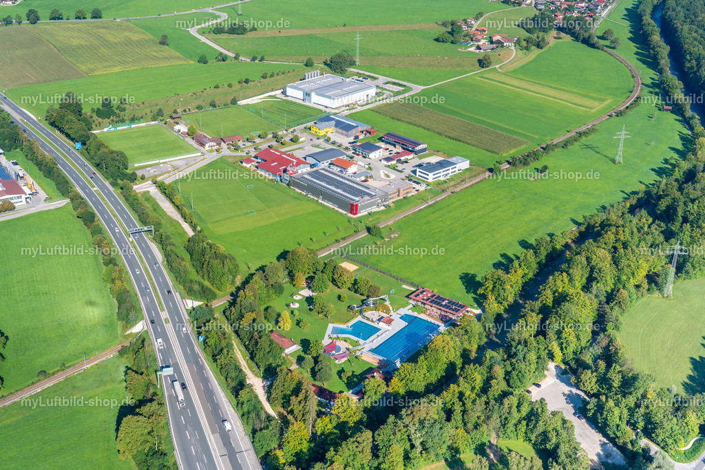 luftbild-gastager-feld-bruno-kapeller-15 | Luftbild vom Gewerbegebiet Gastager Feld in Siegsdorf - Realisiert mit Pictrs.com