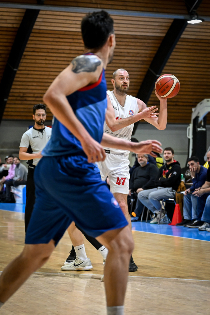 gml_025 | Fotos von Basketballspielen aus dem Raum NRW fotografiert von Gero Mueller-Laschet und Daniel Schaefer - Realisiert mit Pictrs.com