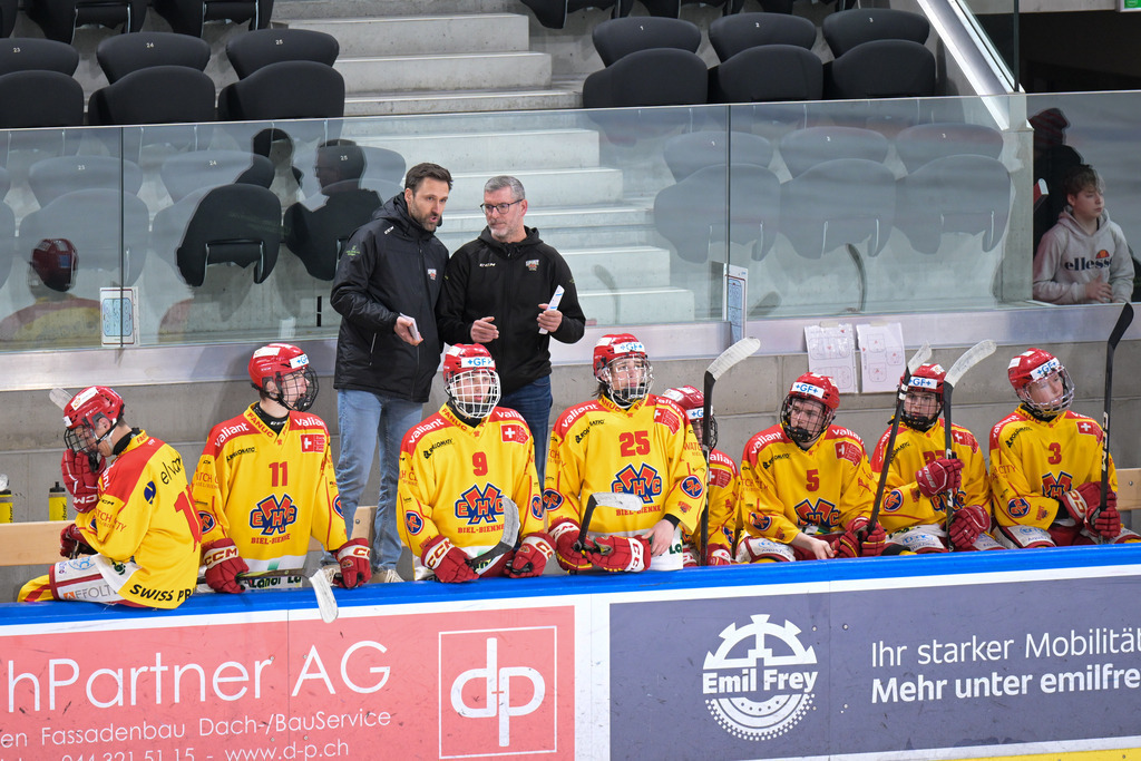 ZSC Lions vs EHC Biel-Bienne Esprit - 30. März 2024 | ZSC Lions vs EHC Biel-Bienne Esprit
Swiss Life Arena, Zürich

Bild: Sportfotografie Markus Aeschimann | www.markus-aeschimann.ch - Realisiert mit Pictrs.com
