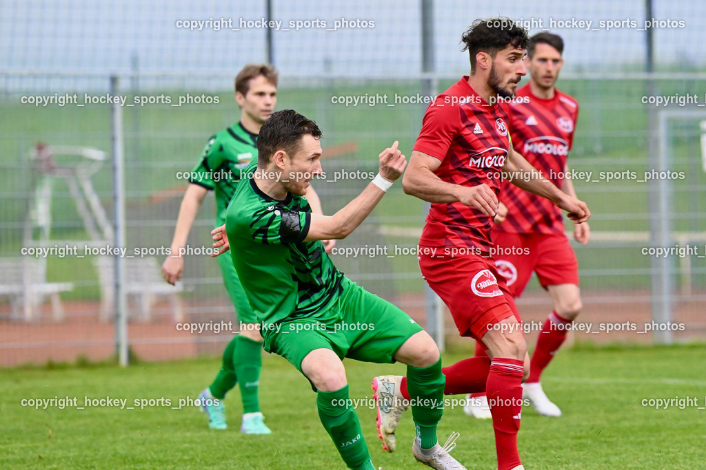SC Landskron vs. SV St. Jakob  | #17 Julian Brandstätter SC Landskron, #7 Manuel Alexander Schüttelkopf SV St. Jakob, SC Landskron vs. SV St. Jakob , SC Landskron vs. SV St. Jakob  am 16.05.2024 in Villach (Sportpark Landskron), Austria, (Photo by Bernd Stefan)