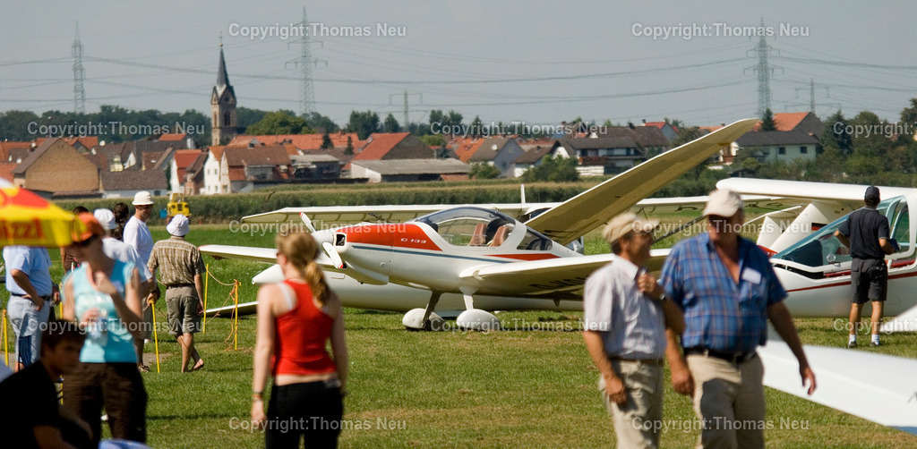 Bensheim_Flugtag Segelfluggruppe (2) |   2708Flugtag Bensheimer Segelflieger Bild: neu