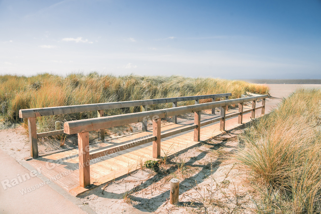 029 Norden Norddeich - 10-04-2024 -R Ganske | Onlineshop mit Bildern von Stränden, Häfen und Meer. Leinwände, Poster, Kalender und andere Materialien erhältlich. Kommerzielle Lizenzen möglich.  - Realisiert mit Pictrs.com