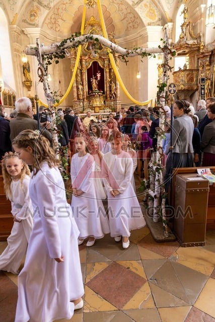 MAE-pic_635 | Der online Fotoshop des Inzeller Fotografen MAE - Marc Anton Eicher. Hier können Sie ihre Fotos und Stockfotos online bestellen als Download oder als Ausdruck, der ihnen bequem nach Hause geschickt wird.
Ihr Marc Anton Eicher - der Inzeller Fotograf - Realisiert mit Pictrs.com