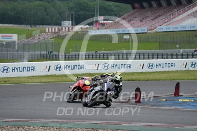 2024_05_26_PBK_34019 | Sportfotografie; SlowMotion; Video; Rennstrecke; Hafeneger; Speer; Racing; RSE; BMW; CBO; Trackday; Motorsportarena; Hockenheimring; Brno; Most; Barcelona; Valencia