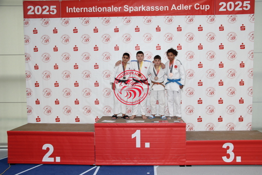 IMG_9787 | Fotos vom Adler Cup - Pictures from Adler Cup

Hier findet Ihr alle Eindrücke und großen Momente der Adler Cup Wochenenden. Here you will find all impressions and great moments of the Adler Cup weekends. - Realisiert mit Pictrs.com