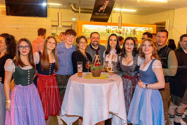 Feldkirchner Bezirksbauernball 2024 | Bildershop von pixelworld.at - Realisiert mit Pictrs.com