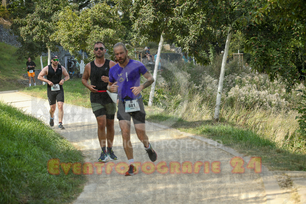 250824_1444_EX1_7363 | Sportfotografie im Rhein-Sieg Kreis, Köln, Bonn, NRW, Rheinland Pfalz, Hessen, etc. Unser Tätigkeitsfeld umfasst den Laufsport vom Volkslauf über den Marathon, Duathlon, Triathon bis zum Ultralauf wie Kölnpfad Ultra oder Schindertrail.