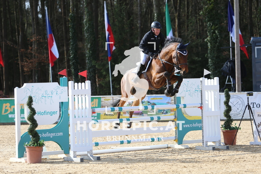 DL2Q8496 | Willkommen bei Brunnmayr - Design & Fotografie – Ihrem Spezialisten für Reitturniere und Pferdeveranstaltungen in Oberösterreich, Salzburg und Bayern! Seit über 17 Jahren sind wir leidenschaftlich dabei.