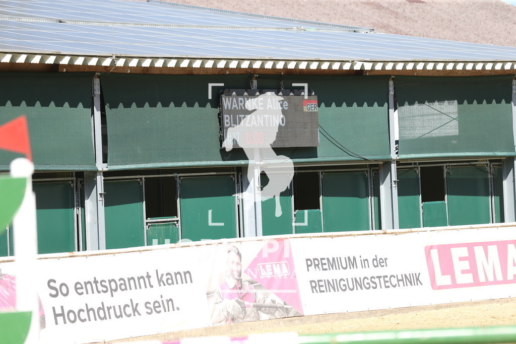 DL2Q9957 | Willkommen bei Brunnmayr - Design & Fotografie – Ihrem Spezialisten für Reitturniere und Pferdeveranstaltungen in Oberösterreich, Salzburg und Bayern! Seit über 17 Jahren sind wir leidenschaftlich dabei.