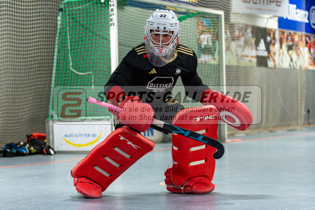 SM_2024-12-20-D85_-564 | 1.Bundesliga Hallenhockey  (W) DCADA - HTHC / 6:5 (3:3)