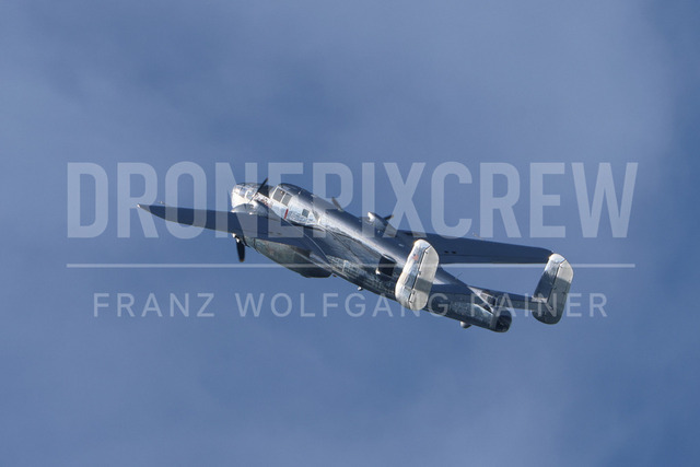 Audi FIS Ski World Cup: Men’s Slalom – Hahnenkamm Race, Kitzbuehel | Kitzbuehel, Austria, 25.Jan.26 - Alpine Skiing - FIS World Cup, Hahnenkamm Race, Slalom, men. The image shows red bull aircraft flight show.