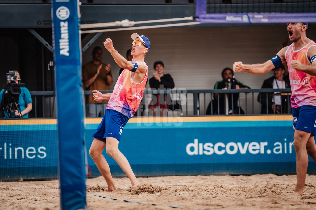 Beachvolleyball | Männer | Allianz German Beach Tour 2025 | Tourstop Hamburg | 01.06.2025 | v.l. Momme Lorenz und Tilo Rietschel jubeln