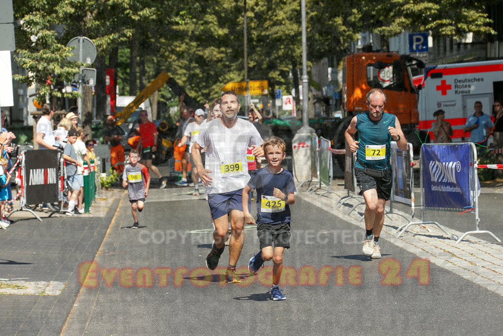 250621_1045_EX1_2384 | Sportfotografie im Rhein-Sieg Kreis, Köln, Bonn, NRW, Rheinland Pfalz, Hessen, etc. Unser Tätigkeitsfeld umfasst den Laufsport vom Volkslauf über den Marathon, Duathlon, Triathon bis zum Ultralauf wie Kölnpfad Ultra oder Schindertrail.