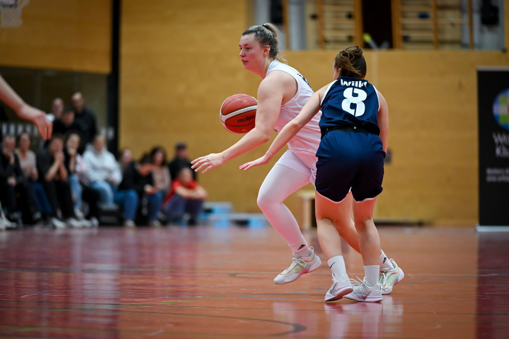 gml_099 | Fotos von Basketballspielen aus dem Raum NRW fotografiert von Gero Mueller-Laschet und Daniel Schaefer - Realisiert mit Pictrs.com