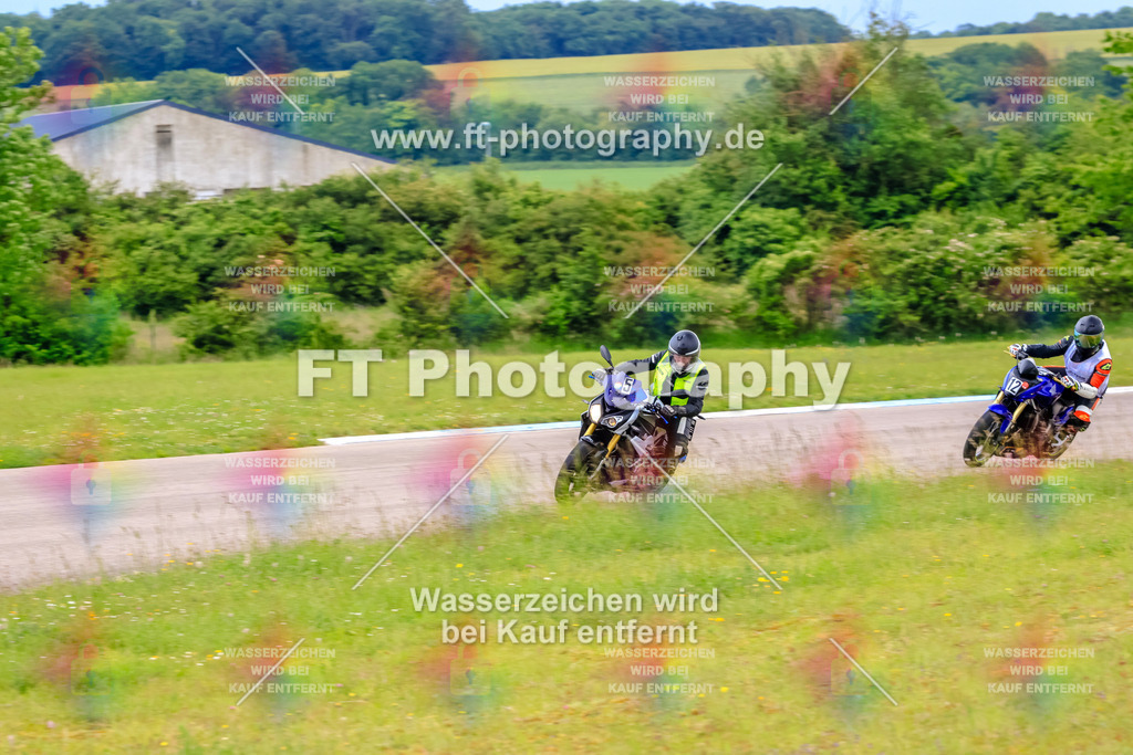 MotoTeam-3122 | Hier findet Ihr Bilder von Touristenfahrten auf der Nürburgring Nordschleife oder von anderen Veranstaltungen die ich besucht habe. Viel Spass beim Durch Schauen 