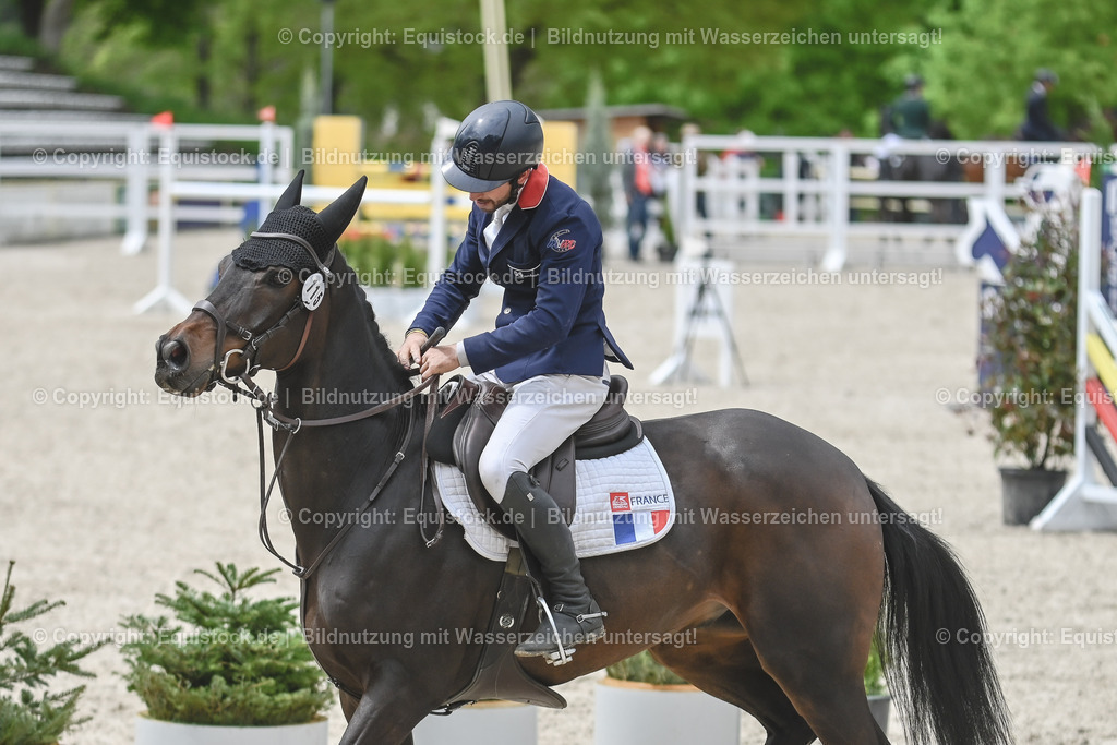 20230514_CCI4_Springen_0185 | equistock