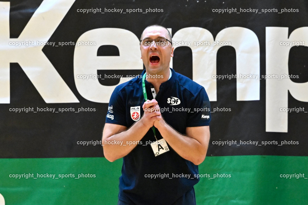 SC Ferlach vs. HSG Holding Graz 23.9.2023 | Headcoach SC Ferlach ARNAUDOVSKI Risto, SC Ferlach vs. HSG Holding Graz 23.9.2023, SC Ferlach vs. HSG Holding Graz am 23.09.2023 in Bleiburg (Ballspielhalle Ferlach), Austria, (Photo by Bernd Stefan)