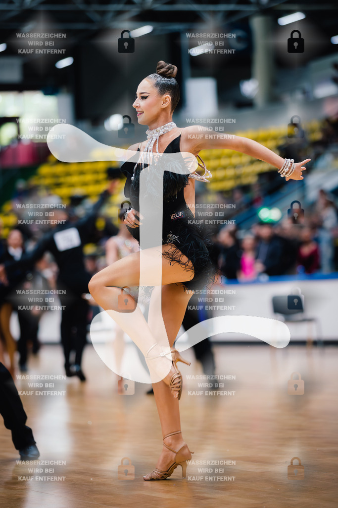 Hessen Tanzt WDSF International Open Latin 34th (34) Yevgen Golovchenko _ Evita Badt (Schwarz-Weiß-Club Pforzheim)-2025-05-18-3922 | Webshop for digital downloads and prints of dance sport, event & show photographer Julian Link - Realisiert mit Pictrs.com
