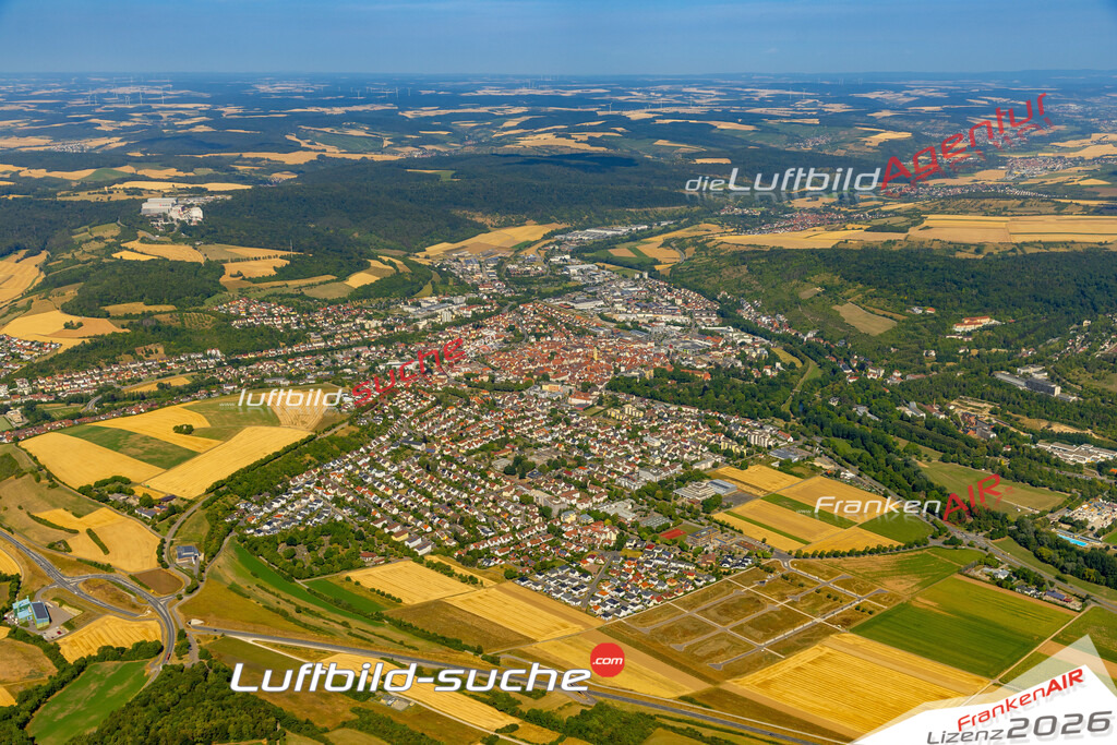 Das Luftbild zeigt :  Bad Mergentheim - Die Luftaufnahme wurde 2023 vom UL-Flugzeug aus erstellt ( keine Drohne ) - Hochauflösende Luftaufnahme - Für grossformatige Ausdrucke geeignet. Die Geschenkidee !Mit Lizenz und Bildrechte bestellbar