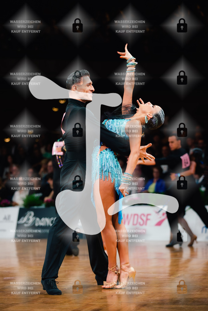 GOC 2025 - WDSF GrandSlam Latin 10-11th (40) Razvan Dumitrescu _ Jacqueline Joos (Germany)-2025-08-23-3799 | Webshop for digital downloads and prints of dance sport, event & show photographer Julian Link - Realisiert mit Pictrs.com
