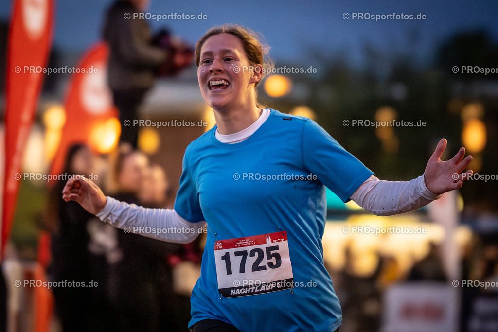 23. ASV Nachtlauf; Koeln, 13.05.26 | Impressionen vom 23. ASV Nachtlauf am 13.05.26 am Tanzbrunnen in Koeln. Foto: BEAUTIFUL SPORTS/Axel Kohring