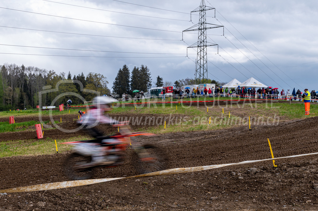 Motocross Schlatt bei Winterthur - 30. April 2022 | Motocross Schlatt bei Winterthur
MC Wila, Schlatt bei Winterthur
Bild: Sportfotografie Markus Aeschimann | www.markus-aeschimann.ch - Realisiert mit Pictrs.com