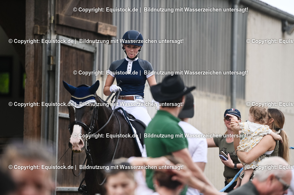 20230716_01_Dressurprüfung Kl.M_0506 | equistock