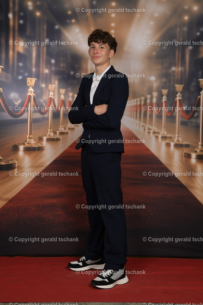 MT1_4569 | Wählen Sie hier bitte Ihr bestes Foto aus, mit diesem Bild wird Ihr Set produziert. Sollten Sie kein Bild wählen oder mehrere suchen wir das Beste aus!