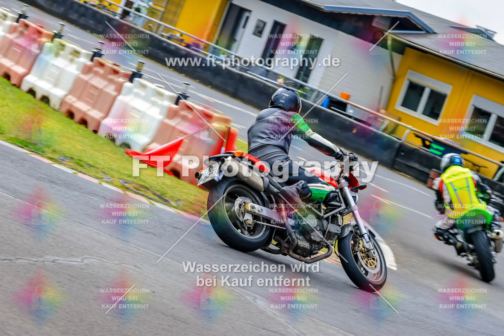 _OTO3091 | Hier findet Ihr Bilder von Touristenfahrten auf der Nürburgring Nordschleife oder von anderen Veranstaltungen die ich besucht habe. Viel Spass beim Durch Schauen 